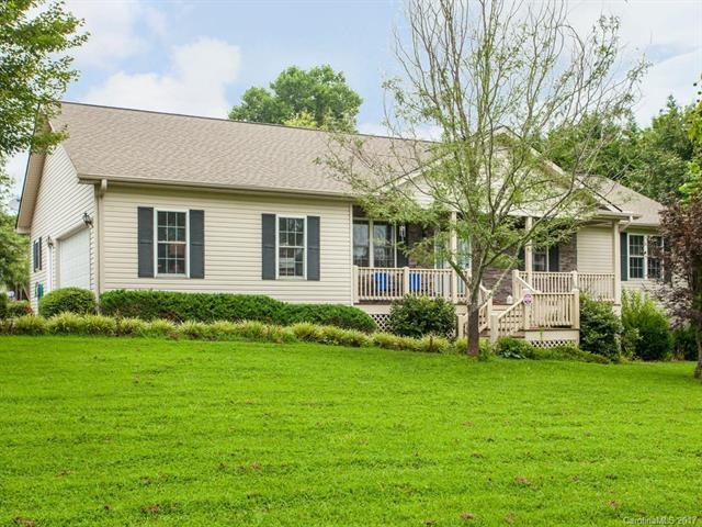 329 Hyder Allen Ln, Hendersonville, NC 28792 - photo 1