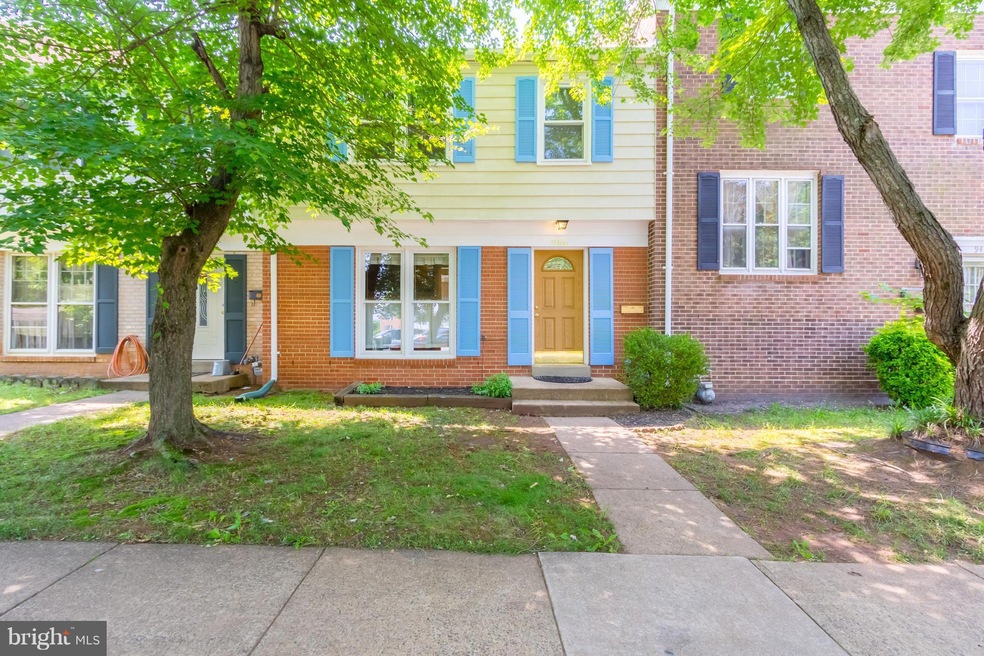 9466 Abingdon Ct, Manassas, VA 20109 - photo 1