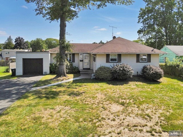 356 Bullard Ave, Paramus, NJ 07652 - photo 1