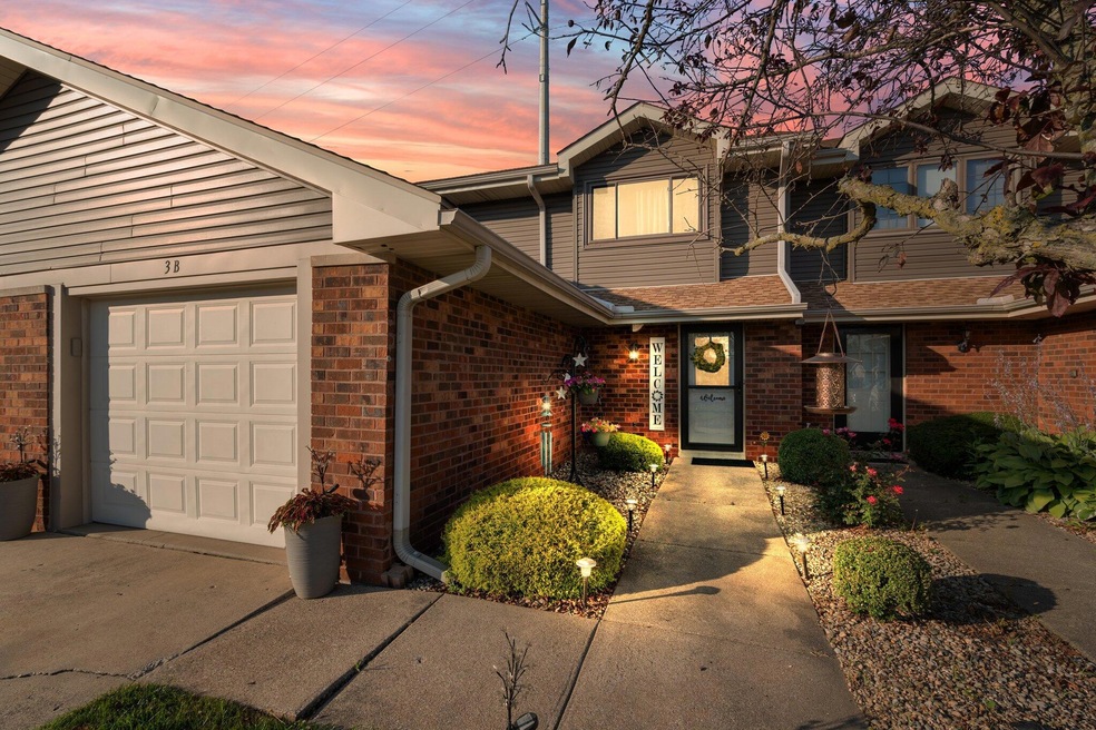 8323 Fairbanks St unit 3B, Crown Point, IN 46307 - photo 1