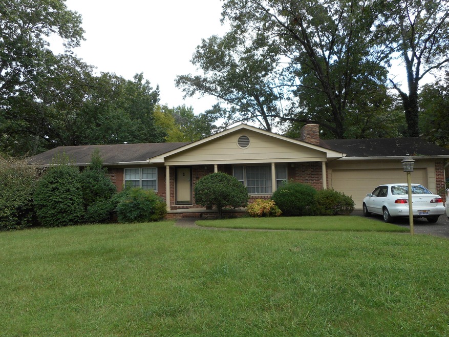 1323 Vanessa Dr, Hixson, TN 37343 - photo 1