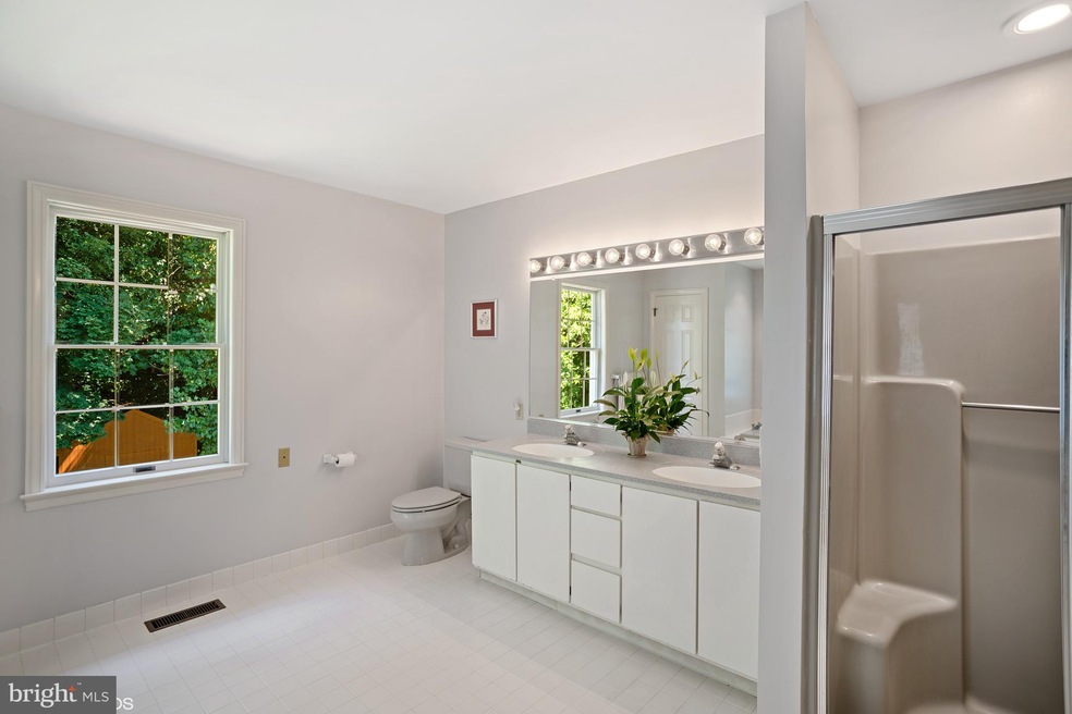 405 Wren Ln, Kennett Square, PA 19348 - photo 1