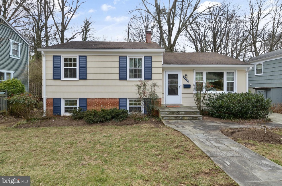 3304 Glenway Dr, Kensington, MD 20895 - photo 1