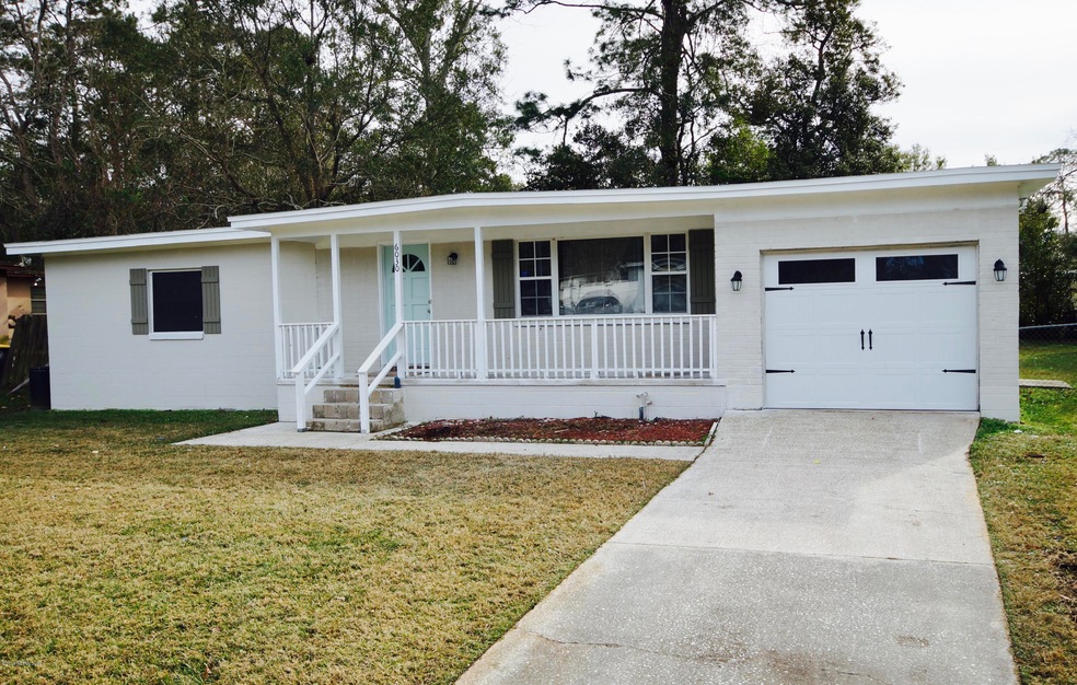6030 Marsha Dr, Jacksonville, FL 32205 - photo 1