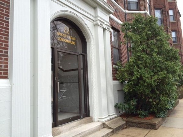 22 Orkney Rd unit 3, Brighton, MA 02135 - photo 1