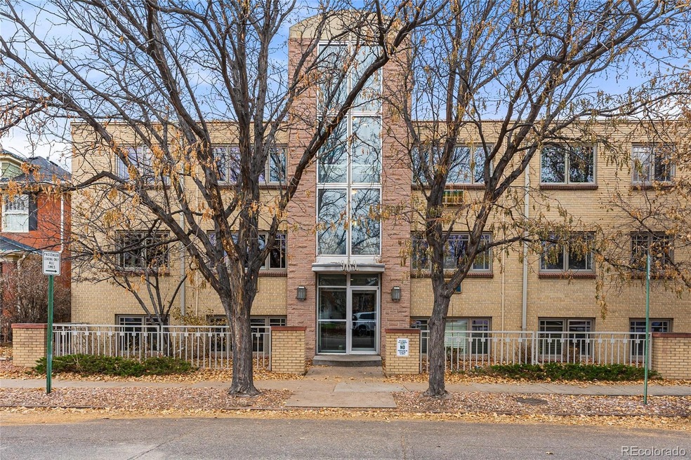 969 S Pearl St unit 201, Denver, CO 80209 - photo 1