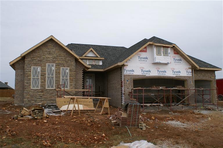 650 N Maplewood Hills Rd, Nixa, MO 65714 - photo 1