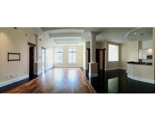 108 Richmond St unit 8, Boston, MA 02109 - photo 1