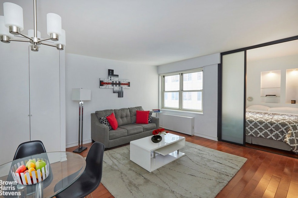 Sold $580,000 • Co-Listing Agent