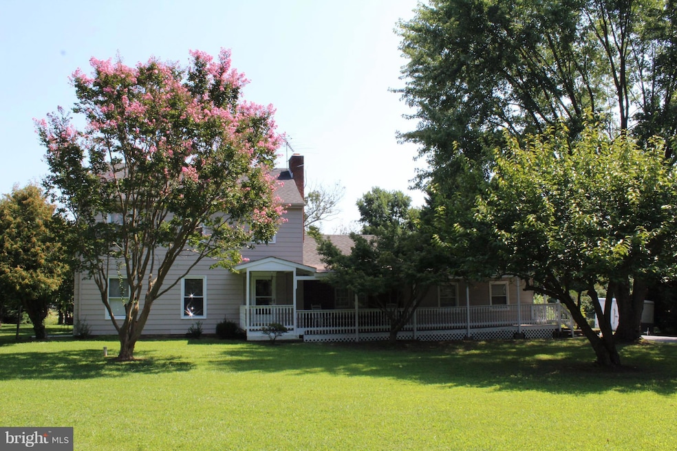 313 S Lake Dr, Stevensville, MD 21666 - photo 1