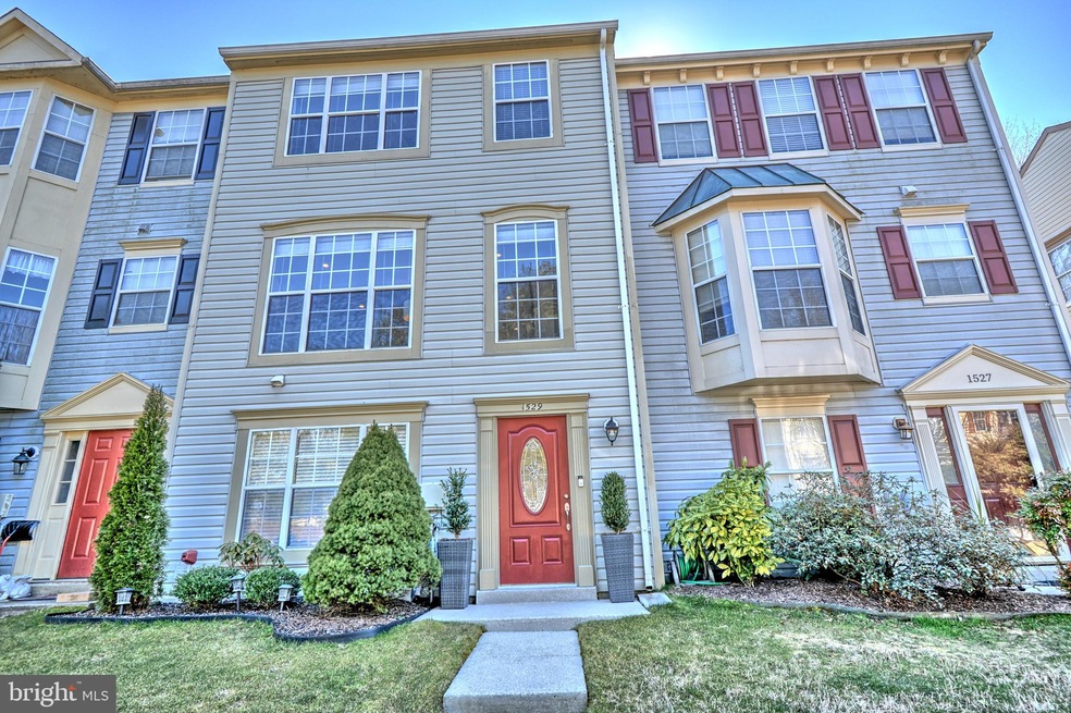 1529 Ashburnham Dr, Crofton, MD 21114 - photo 1