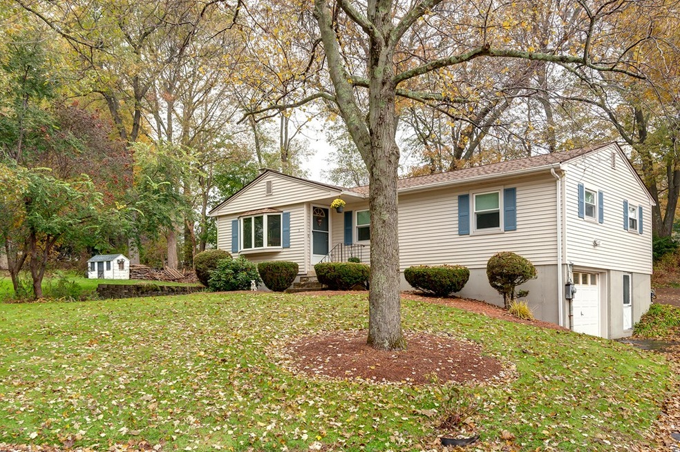 5 Old Colony Rd, Auburn, MA 01501 - photo 1