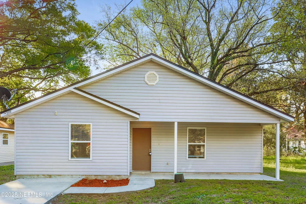 For Rent $1,615/month