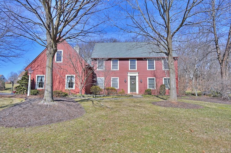 7284 Lochhaven St, Allentown, PA 18106 - photo 1