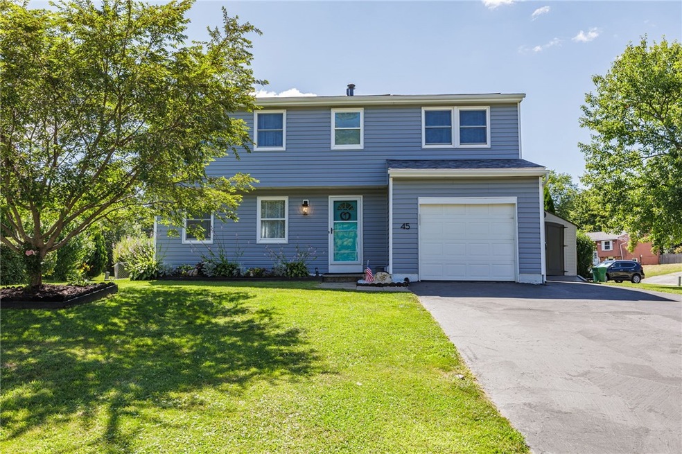 Pending $224,900 • Co-Listing Agent