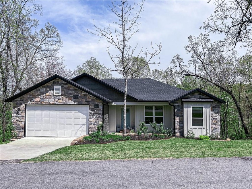 8 Marlin Ln, Bella Vista, AR 72715 - photo 1