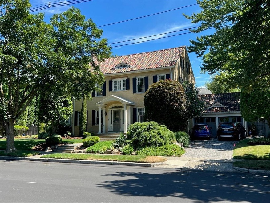 245 Elmgrove Ave, Providence, RI 02906 - photo 1