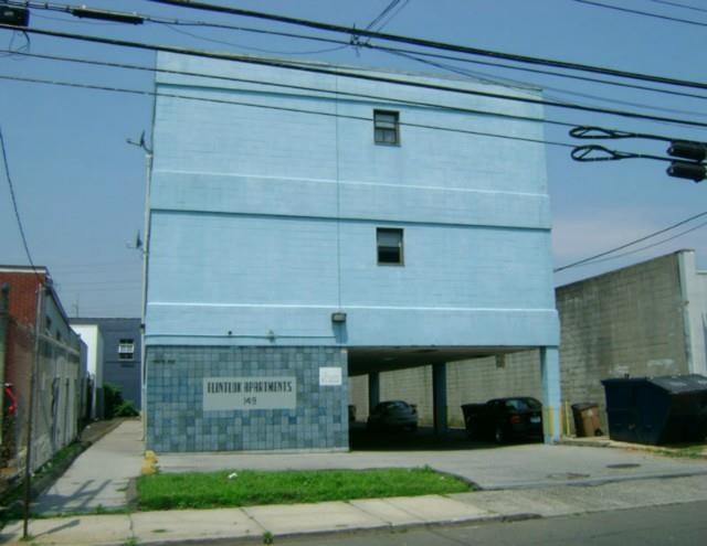 149 Myrtle Ave unit 3, Stamford, CT 06902 - photo 1