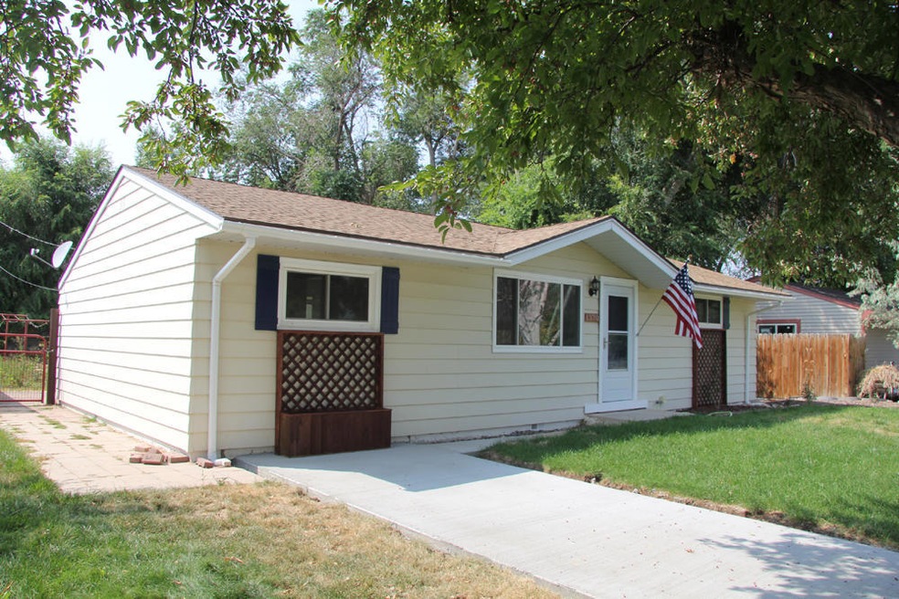 1370 Taylor