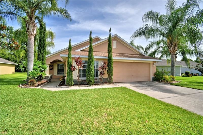 1322 Buckeye Trace Blvd, Winter Haven, FL 33881 - photo 1