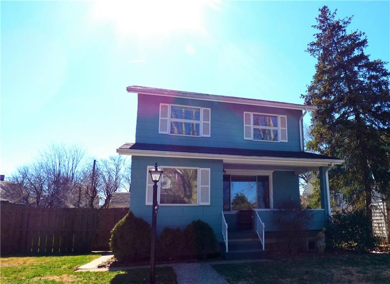 welcome to 735 Chestnut - please come inside...