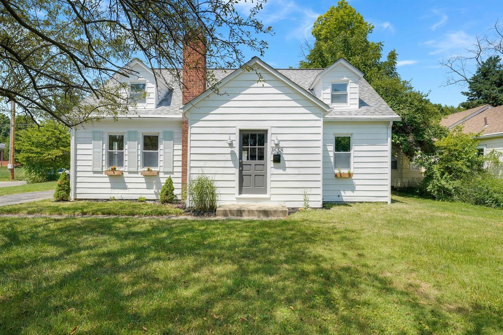 1658 Ferris Rd, Columbus, OH 43224 - photo 1