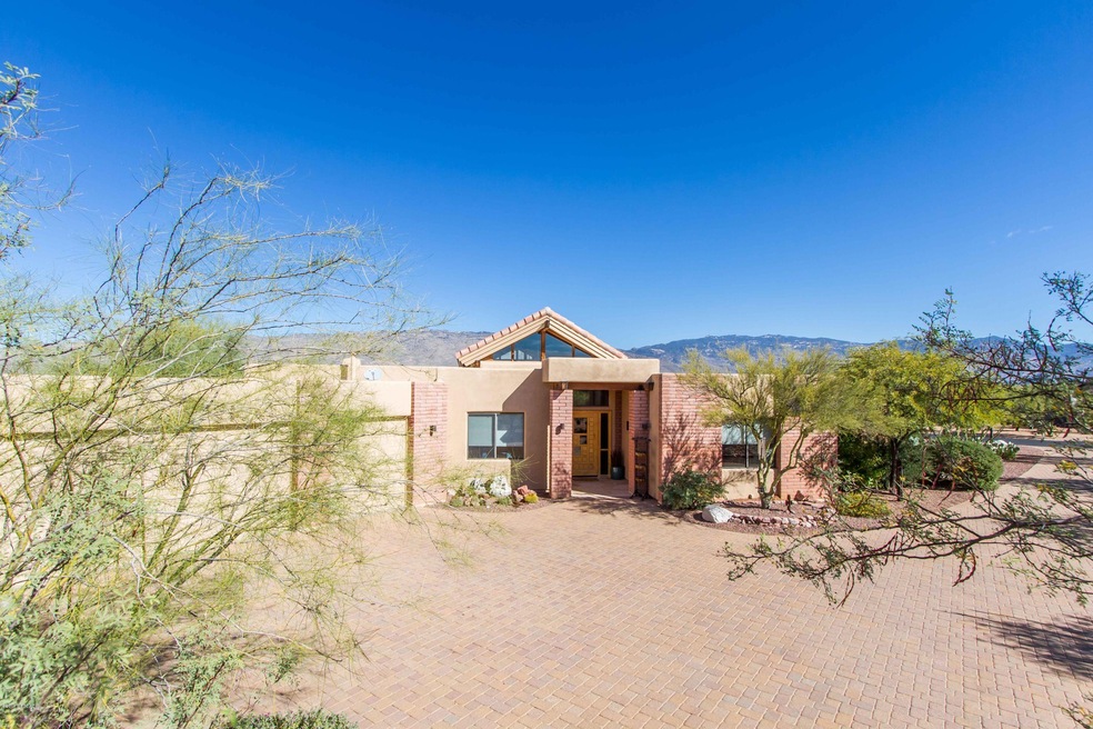 8390 S Triangle R Ranch Pl (11)