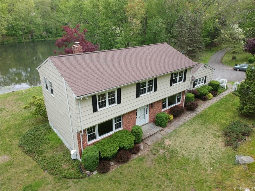 9 Woodland Rd, Bedford, NY 10506 - photo 1