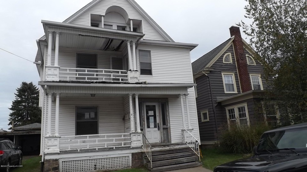 425 Depot St, Scranton, PA 18509 - photo 1