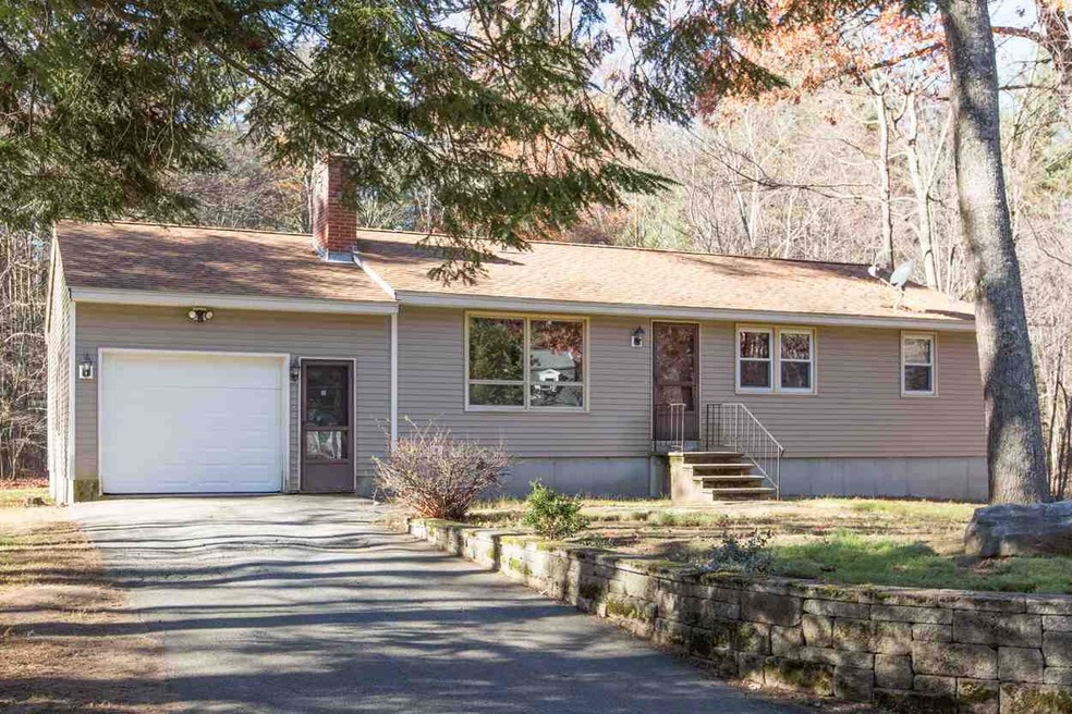 9 Craig Dr, MerriMacK, NH 03054 - photo 1