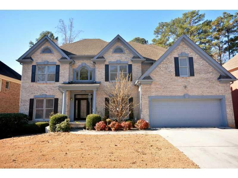 425 Gavenwood Dr, Lawrenceville, GA 30044 - photo 1