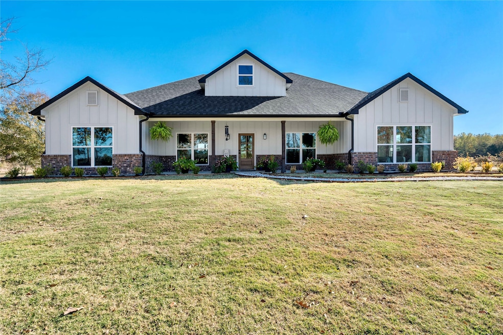 Under Contract $495,000