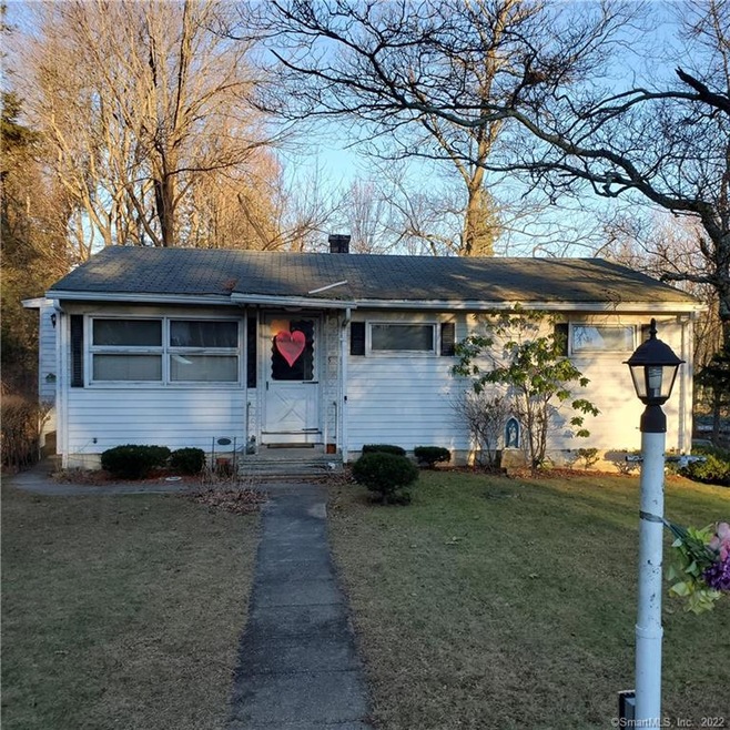 16 Upland Rd, Middlebury, CT 06762 - photo 1