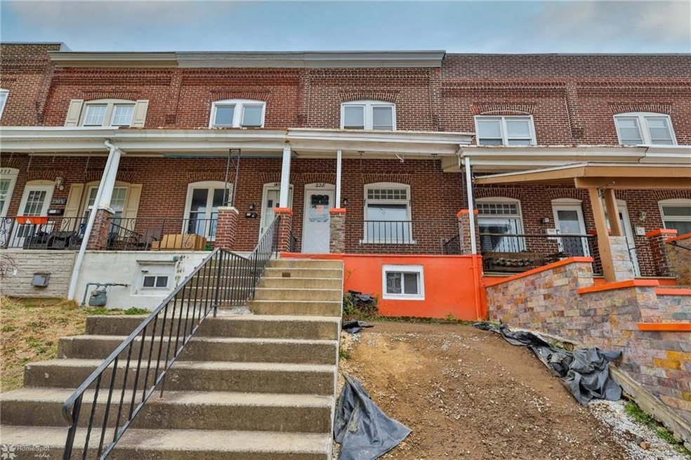228 E Union St, Allentown, PA 18109 - photo 1