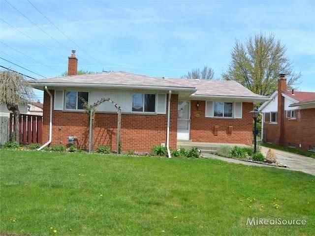 15227 Everly St, Roseville, MI 48066 - photo 1