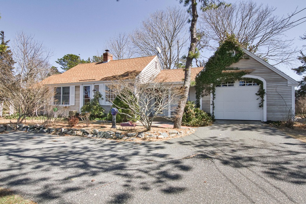 34 Cove Rd, Dennis, MA 02670 - photo 1