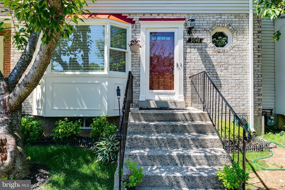 3048 Winter Pine Ct, Fairfax, VA 22031 - photo 1