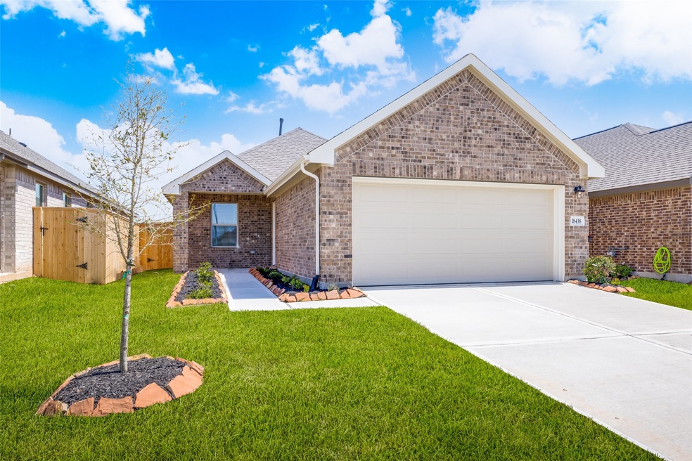 18438 Running Shadow Ct, Hockley, TX 77447 - photo 1