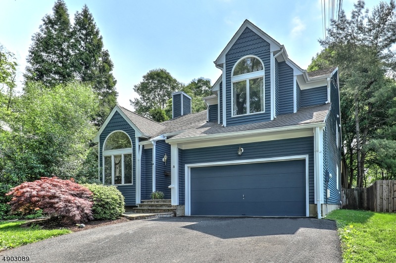 3 Old Army Rd, Bernardsville, NJ 07924 - photo 1