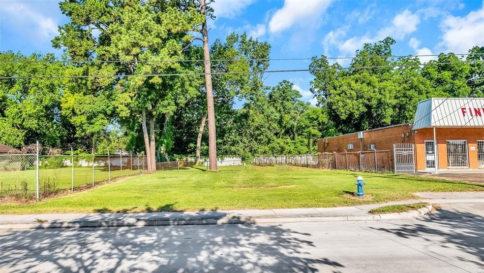 8931 Homestead Rd Rd, Houston, TX 77016 - photo 1