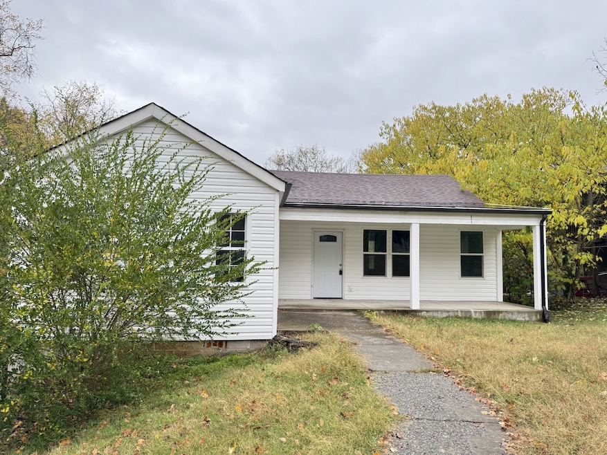 173 Inglewood Dr, Clarksville, TN 37040 - photo 1