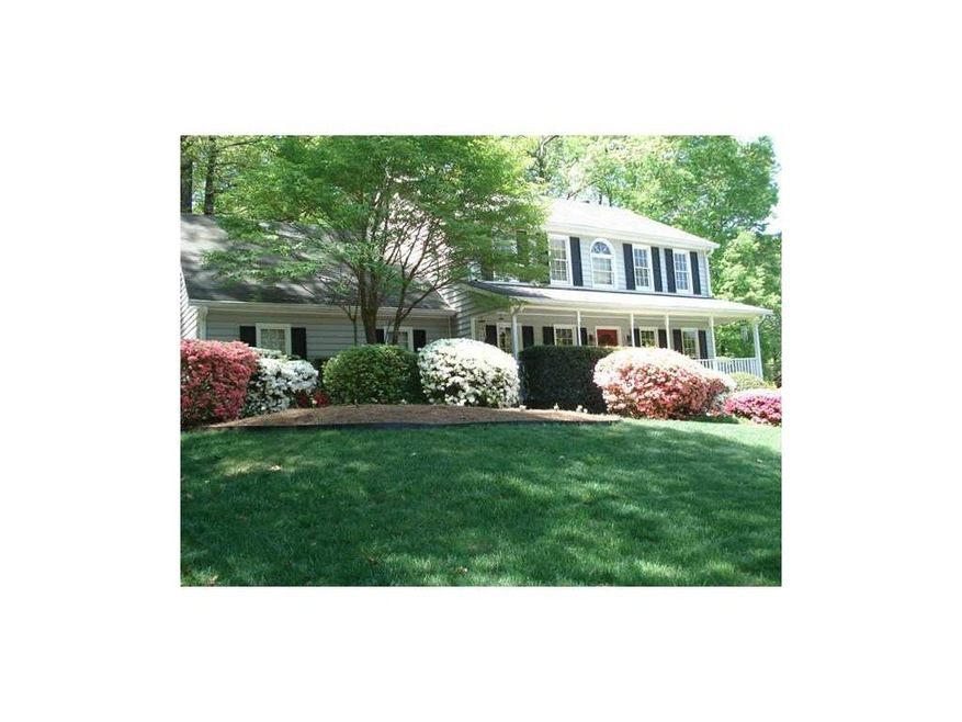 Exterior Front. Enjoy the beauty of Spring