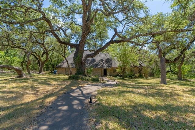 Welcome home! Gorgeous property set back on a priv