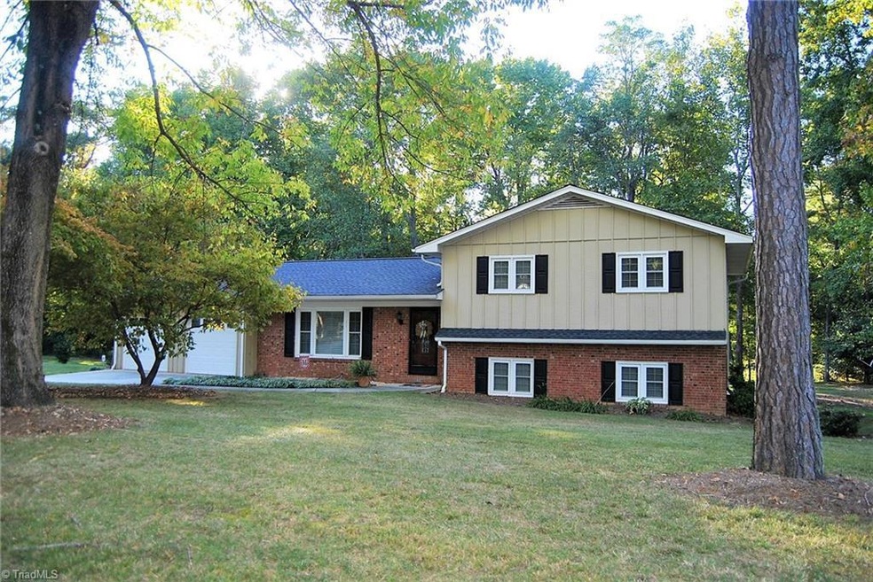 5411 Hidden Valley Rd, Greensboro, NC 27407 - photo 1