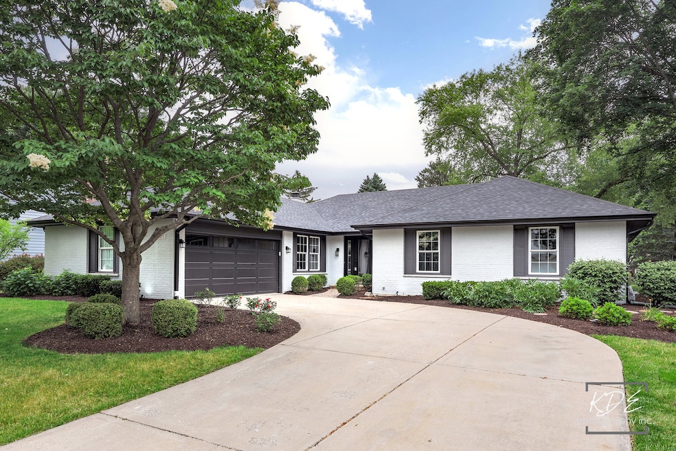 1073 Whirlaway Ave, Naperville, IL 60540 - photo 1