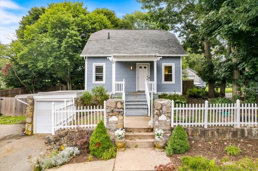 78 Vivian St, Waterford, CT 06385 - photo 1