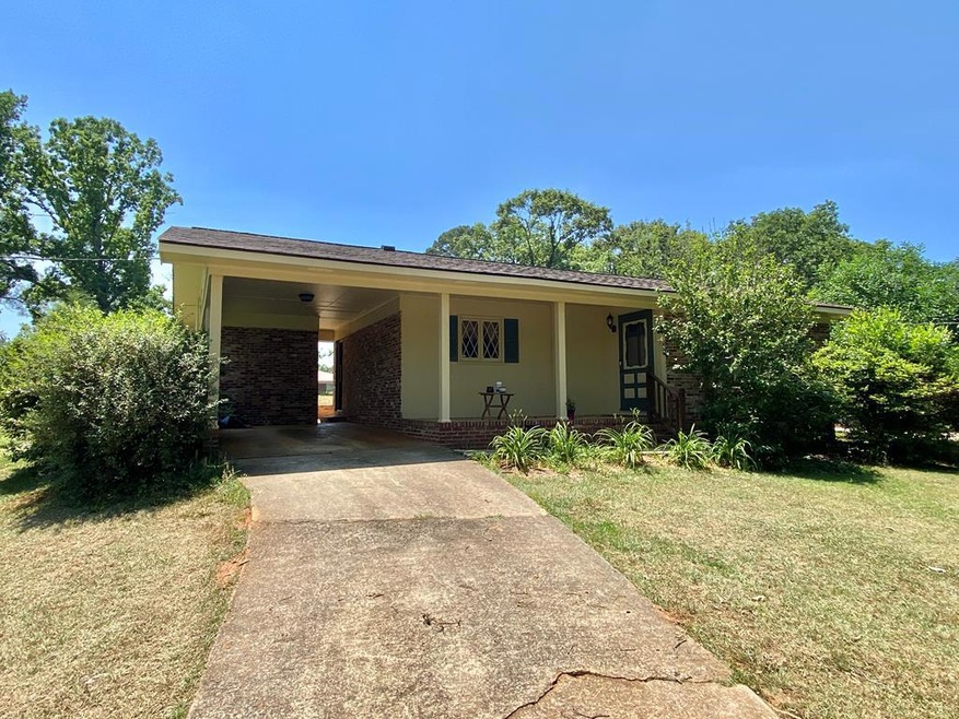 107 Sharon Cir, Americus, GA 31709 - photo 1