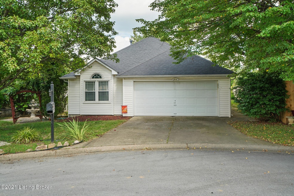 5900 Lake Huron Ct, Louisville, KY 40291 - photo 1
