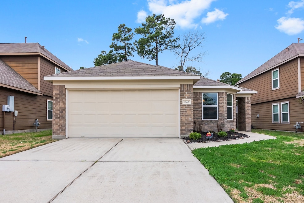16776 Northern Flicker Trail, Conroe, TX 77385 - photo 1