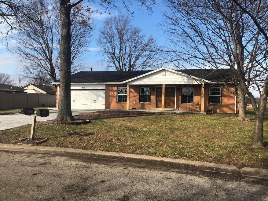 103 Willow Dr, Freeburg, IL 62243 - photo 1